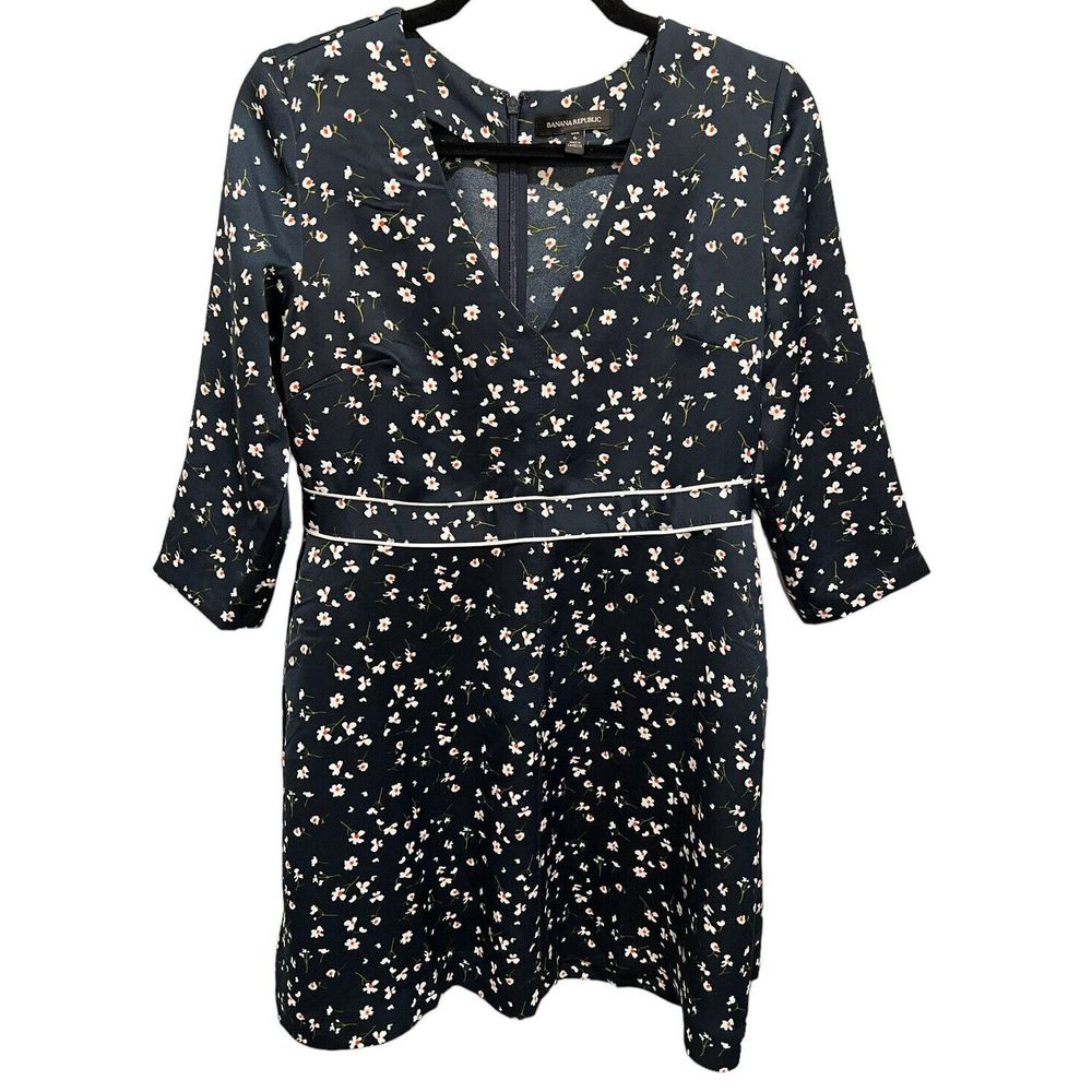 Banana Republic Dress Women’s 6 Petite Ashely Dress Above Knee Navy Blue Floral